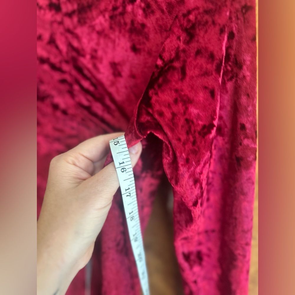 SHEIN Red Velvet Long Sleeve Bodycon Dress - Picture 3 of 6